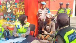 Potret Humanis Penegakan Hukum Satgas Operasi Patuh Candi Gelar Razia di Sam Poo Kong Semarang