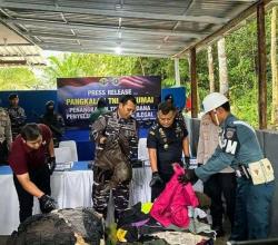 Masih Marak Penyeludupan Baju Impor Bekas Melalui Pelabuhan Panglima Utar Kumai