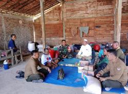 Tak Hanya Hutan, Perhutani KPH Purwodadi Pun Peduli Dengan Korban Kebakaran di Wirosari