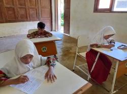 Krisis Murid Baru di SDN 375 Bawean: Merger atau Putus Sekolah?