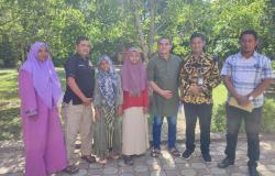 Bukan Sekadar Seragam: Kisah Nurul dan Polisi Berhati Lembut dari Pidie Jaya