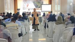 Netty Prasetiyani: Masyarakat Harus Sadar Memilih Obat dan Makanan yang Aman