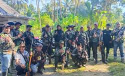 Bediler Malingping Bantu Petani Berburu Hama Tupai di Desa Parungsari Kecamatan Wanasalam