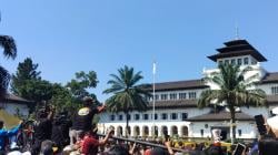 4.000 Pekerja Pariwisata Demo di Bandung, Tolak Surat Edaran Gubernur Jabar