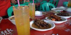 Melegenda di Cilegon! Sate dan Sop Ini Tetap Jadi Primadona Kuliner Sejak Dulu