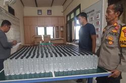 Disanggong 7 Jam, Polisi Ungkap Detik-detik Penyergapan Truk Miras dari Bali ke Jombang