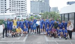 Langsung dari Bangkok! Dubes Rachmat Budiman Bakar Semangat Pemain Persib
