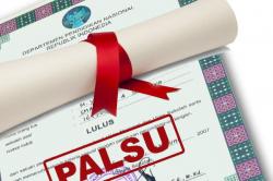 Apa Hukum Menggunakan Ijazah Palsu untuk Melamar Pekerjaan Menurut Islam?