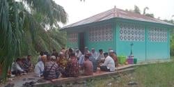 Warga Gelar Ritual Ratip Togak, Minta Turun Hujan Padamkan Karhutla di Rohil