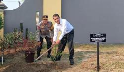 Menteri Pertanian Apresiasi Program Tanam Pohon Polda Riau