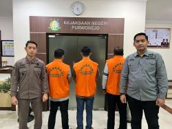 Kades dan Perangkat Desa Sawit Tersangka Korupsi Gedung Serbaguna