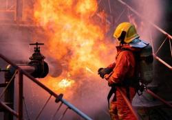 Pabrik Sawit Kebakaran di Medan, Api Mengamuk hingga Petugas Kewalahan