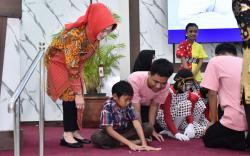Pesawat Kertas Terbangkan Harapan Anak Sukoharjo di Peringatan HAN 2025