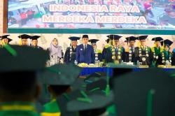 UIN Datokarama Wisuda Lulusan, Gubernur: Ini Titik Awal Perjalanan