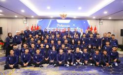 Jatim Targetkan Hattrick Juara Umum LKS Dikmen Nasional, Khofifah Lepas 45 Kontingen