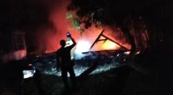 Sedih, Rumah Nenek Buruh Tani di Bojonegoro Diduga Dibakar Oleh Anaknya Sendiri