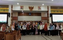 Kepala Sekolah Satu Atap Pagedongan Berbagi Ilmu di Lampung