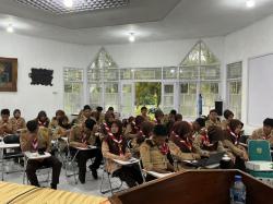 Scout Journalist Camp: Pramuka Padang Panjang Siapkan Jurnalis Muda Kreatif di Era Digital