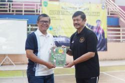 Indra Sjafri Berikan Coaching Clinic Subang, Wabup : Ini Kesempatan Emas untuk Transfer Ilmu