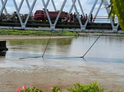 Dua Pekerja PT Surya Mandiri Perdana Hilang Usai Jatuh di Sungai Tarailu,