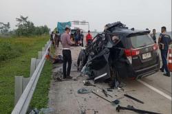 BREAKING NEWS: Kecelakaan Maut di Tol Lampung, Dua Mahasiswa Asal Cimanggis Tewas