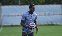 Julukan 'Tanque' Bukan Sekadar Gaya, Striker Anyar Persib Siap Guncang Liga 1!
