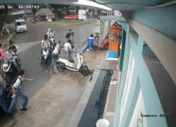 Terekam CCTV, Siswa PKL Diserang Sekelompok Pelajar di Lebak