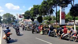 Pertamina Siagakan 79 Kendaraan Tangki Atasi Kendala Distribusi BBM Imbas Penutupan Jalur Gumitir