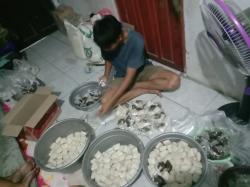 Apem Binar: Warisan Rasa Tradisional Jatibarang yang Bertahan di Tengah Arus Modernisasi