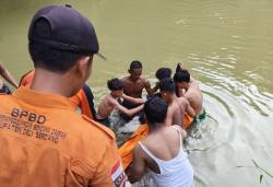 Menolong Teman Ambil Pelepah Pisang, Fadil Justru Jadi Korban Arus Deras Sungai Belawan