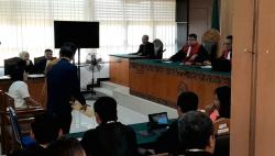 Sidang Pemalsuan Dokumen Kuliah, Mantan Dekan FH UMS Tegaskan Tanda Tangannya Dipalsukan