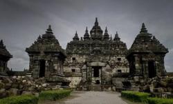 Perempuan Pertama Penguasa Kerajaan Mataram Kuno, ini Asal Usul Pramodhawardhani