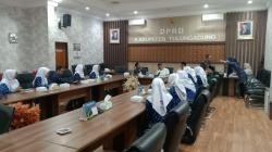 Puluhan Guru PAUD Nonformal di Tulungagung Mengadu ke DPRD, Ini Tuntutannya