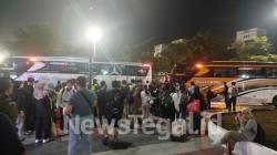 Ratusan Penumpang KA Tertahan di Stasiun Tegal, 13 Bus Dikerahkan