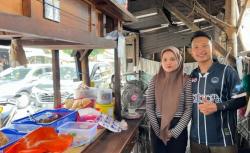 Viral! Pasangan Penjual Angkringan di Yogyakarta Fasih Berbahasa Jepang