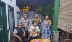 Tersesat dan Alami Gangguan Psikis, Seorang Gadis Dipulangkan Polisi ke Keluarga di Pringsewu