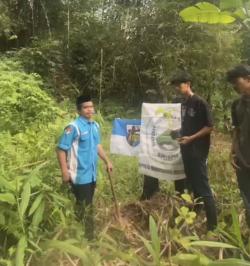 Penanaman Pohon Jati di Hulu Mata Air Cikiara Koret Lebak dalam Rangka Sambut HUT ke-80 RI