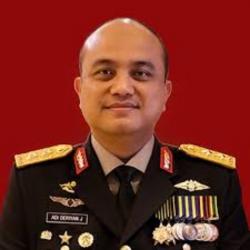 BREAKING NEWS: Irjen Pol Adi Deriyan Resmi Nahkodai Polda Sulbar
