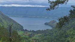 Terkuak! Ini Alasan Ilmiah Mengapa Air Danau Toba Tiba-tiba Berubah Keruh