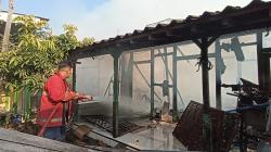 Dua Rumah di Kaliwungu Kendal Ludes Terbakar, Diduga Akibat Korsleting Listrik