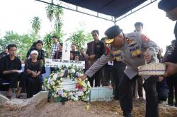 Gugur Dalam Penanggulangan Karhutla Riau, Personel Brimob Dinaikkan Pangkat
