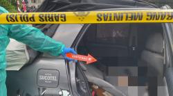 Mayat Pria Membusuk Ditemukan di Mobil Sedan Terparkir di Pinggir Jalan di Pandeglang