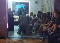 Dinkes Grobogan Lakukan Skrining HIV Terhadap Pemandu Karaoke di Letter S Toroh, Ini Tujuannya