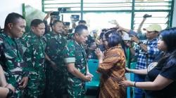 Pangdam Udayana Melayat ke Rumah Duka Prada Lucky, Janji Usut Tuntas Kasus Penganiayaan