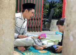 Ayah Sabar, Anak Menangis: Drama Belajar Mengaji Bocah Madura yang Bikin Warganet Ikut Terharu