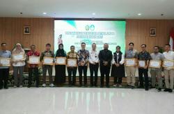 Awas, Jurnal Ilmiah Bisa Ditolak Kalau Terbukti Buatan AI. Ini Kata Kemendiktisaintek