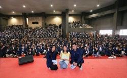 FinHope Hadirkan Edukasi Finansial di Universitas Bunda Mulia dan Bangun 100 Rumah di Maumere