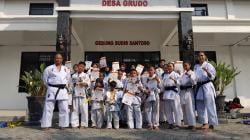 Dongkrak Prestasi Atlet Karate di Ajang Kompetisi Prestasi, Lemkari Ngawi Gelar Tradisi Kenaikan Tin