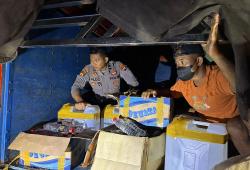 Polresta Pati Gelar Razia Jelang Aksi 13 Agustus, Sita Ratusan Botol Arak dan 4 Jeriken Miras