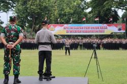 BREAKING NEWS Siagakan Ribuan Personel Polri Jaga Demo 50 Ribu Warga Pati Diminta Berjalan Damai